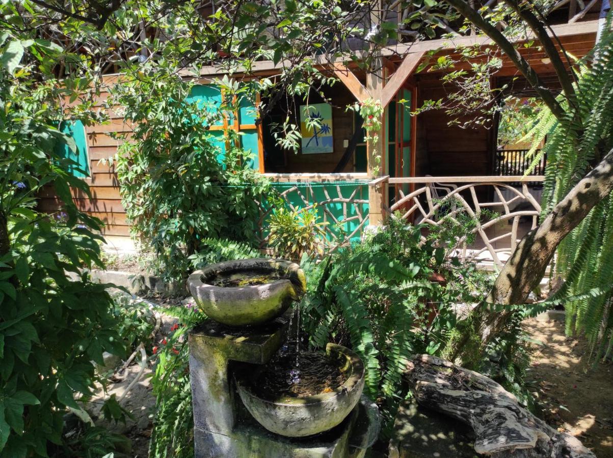 Wasimita Hotel Crucita Szoba fotó